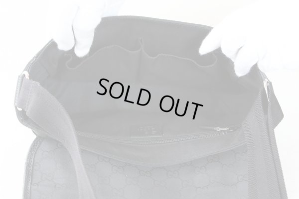 グッチ ショルダーバック 374429 467891 ブラック 中身