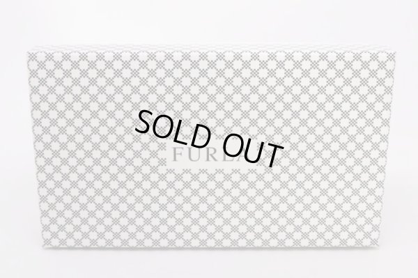 フルラ　バイフォールド ジップウォレット 887994 ブラック　箱