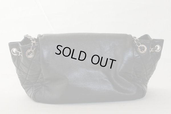 シャネル Wチェーンショルダーバック ブラック/SIV金具 裏側