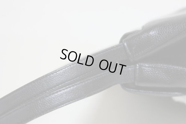 シャネル  ハンドバック ブラック／SIV金具　持ち手