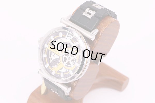 オリエント　レトロフューチャー ロードバイクモデル　WZ0011DK　黒黄文字盤　サイド