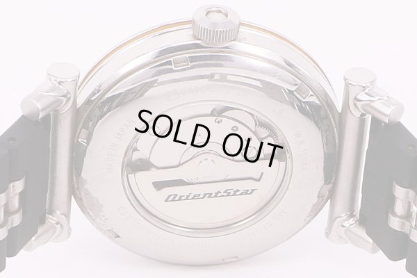 オリエント　レトロフューチャー ロードバイクモデル　WZ0011DK　黒黄文字盤　裏面拡大