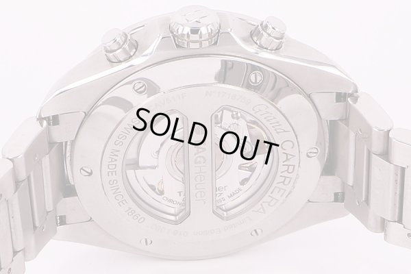 タグホイヤー　グランドカレラ　CAV511F　紺文字盤　裏面拡大