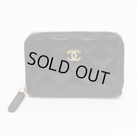 シャネル　カード コインケース A69271 ブラック／ボルドー／ゴールド金具