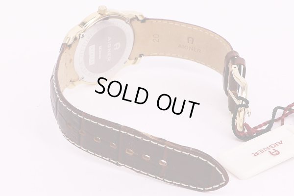 アイグナー　ミラノA14100　銀文字盤　革ベルト