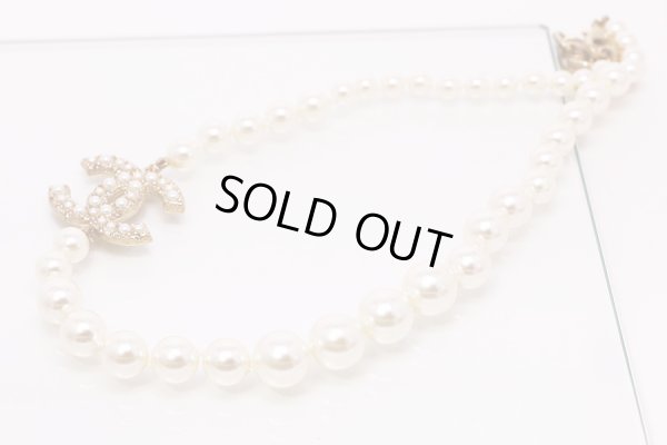 シャネル CCマーク パールショートネックレス A64757 全体