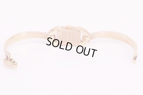 グッチ　GQ6800L　ピンクシェル文字盤　GPバングル