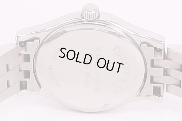 ティファニー　クラシック　ラウンド　白文字盤　裏面拡大