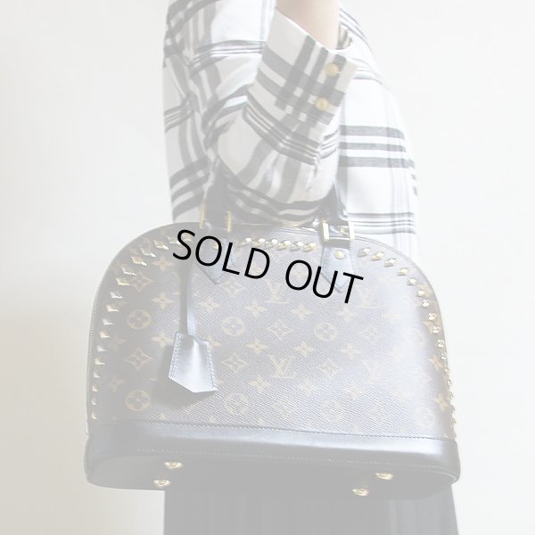 ルイ・ヴィトン　アルマPM　M41579　持ったイメージ