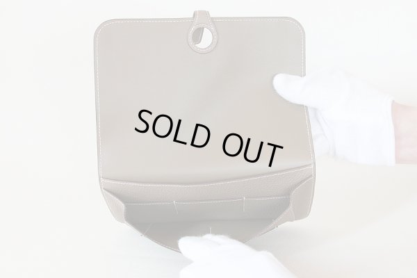 エルメス ドゴンGM 043070CK-18 エトープ/SIV金具 お札入れ