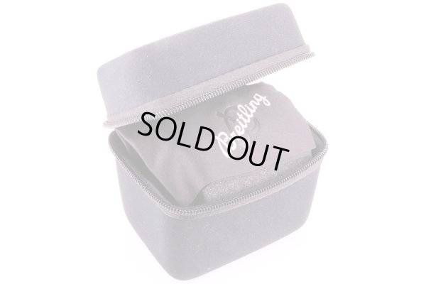 ブライトリング　クロノマット　エボリューション　A13356 　白シェル文字盤　ケース開いたイメージ