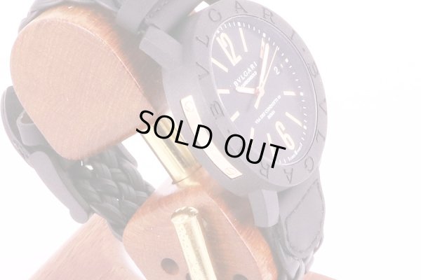 ブルガリ　カーボンゴールド　BB40　BCGLD/N　黒文字盤　サイド(2)