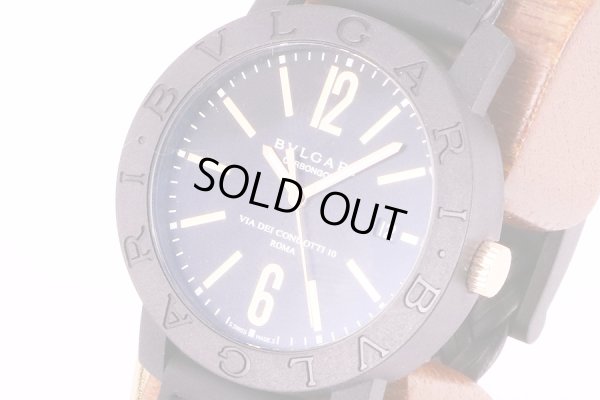 ブルガリ　カーボンゴールド　BB40　BCGLD/N　黒文字盤　サイド拡大