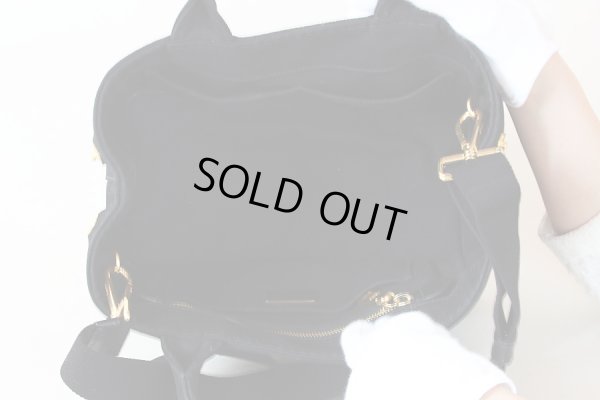 プラダ カナパ トートバック 1BG439 NERO 中身