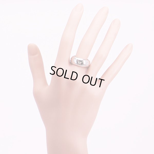 K18WG ダイアイリリング 0.27ct 10.20g　装着イメージ