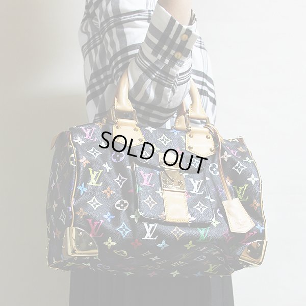 ルイ・ヴィトン スピーディ30 M92642 ノワール 持ったイメージ