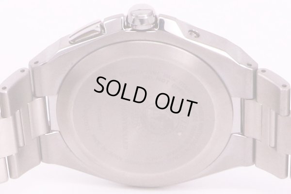 シチズン　CB0120-55E　電波エコドライブ　ワールドタイム　黒文字盤　裏面拡大