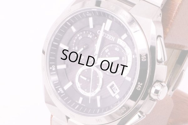 シチズン　アテッサ　E610-T018505　電波エコドライブ　黒文字盤　サイド拡大