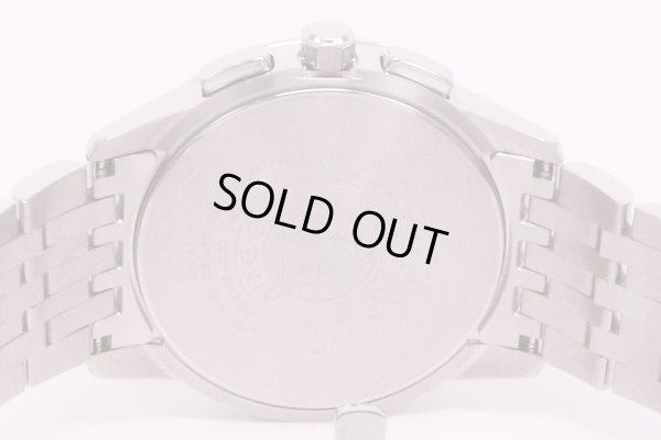 シチズン　AT8110-53　電波エコドライブ　海外モデル　黒文字盤　裏面拡大