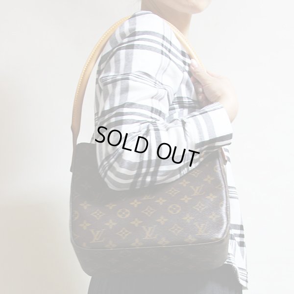 ルイ・ヴィトン　ルーピングMM M51146　掛けたイメージ