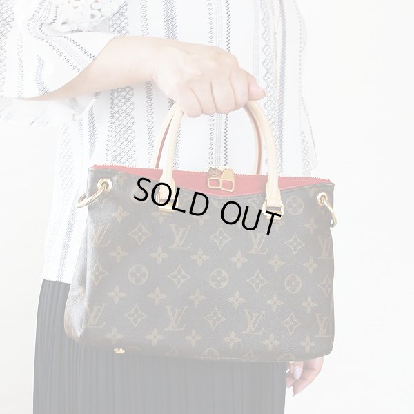 ルイ・ヴィトン　パラスBB M41241 スリーズ　持ったイメージ