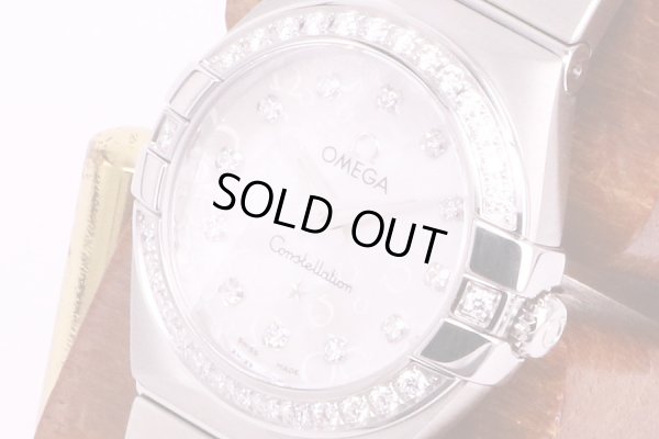 オメガ　コンステレーション　ブラッシュ　123.15.24　シェル文字盤　12P　ベゼルD　サイド拡大