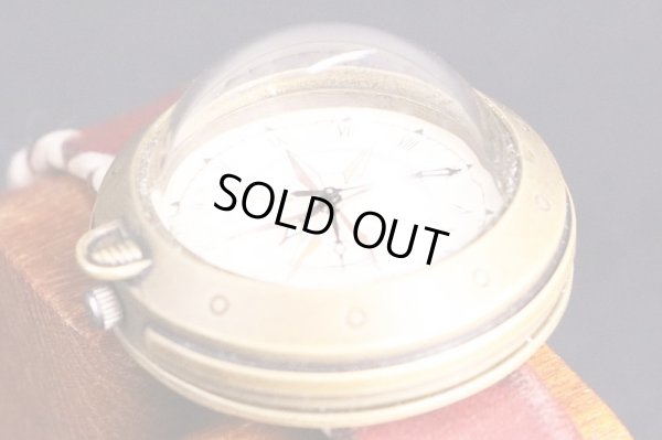 半球型風防　羅針盤文字盤　拡大