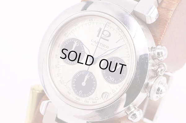 カルティエ　パシャＣ　クロノグラフ　銀／黒文字盤　サイド拡大