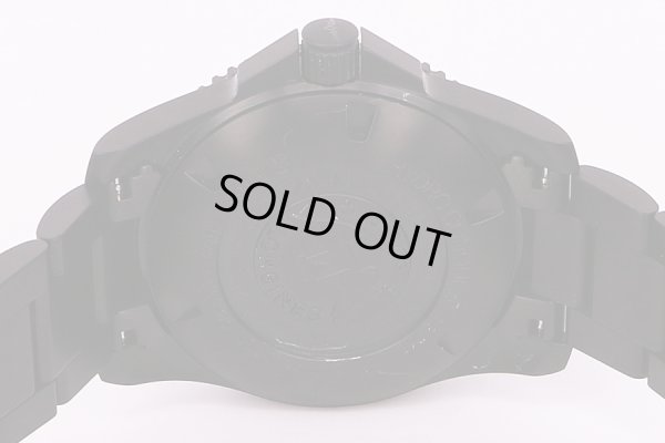 ロンジン　ハイドロコンクエスト　黒文字盤　裏面拡大