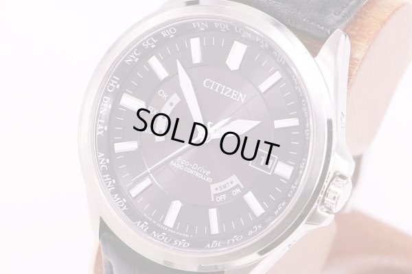 シチズン　H145-SO73545　電波ソーラー　黒文字盤　サイド拡大