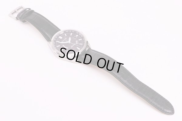 シチズン　H145-SO73545　電波ソーラー　黒文字盤　革ベルト状態　表面