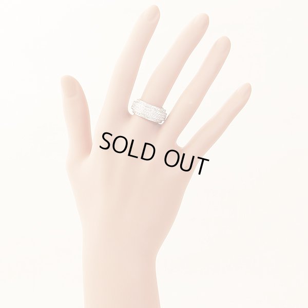 K18WG ダイアイリリング 1.00ct 8.80g　装着イメージ