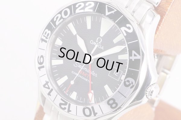 オメガ　シーマスター300　GMT　2234.50　黒文字盤　サイド拡大