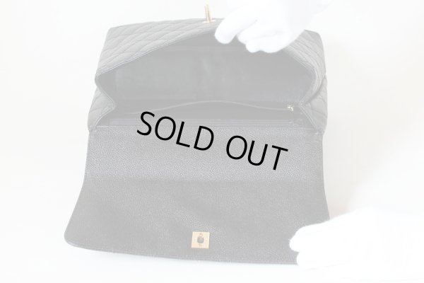 シャネル　ハンドバック ブラック／ゴールド金具　中身