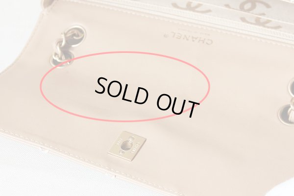 シャネル　ワイルドステッチ チェーンショルダーバック ベージュ／ゴールド金具　フラップ裏部小傷