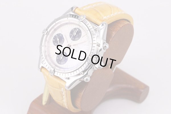 ブライトリング　クロノマット　A13050　銀文字盤　黒インダイアル　サイド