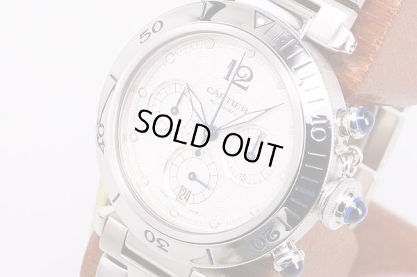 カルティエ　パシャ38　クロノグラフ　銀文字盤　サイド拡大