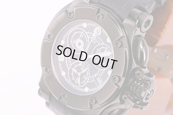 アクアノーティック　バラクーダ　クロノ　Ｂ２２０２　黒文字盤　サイド拡大