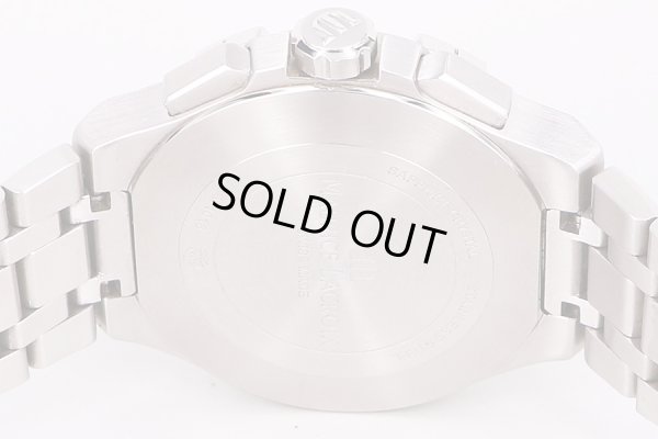 モーリス・ラクロア　アイコン　クロノグラフ　AI1018　銀文字盤　青インダイアル　裏面拡大