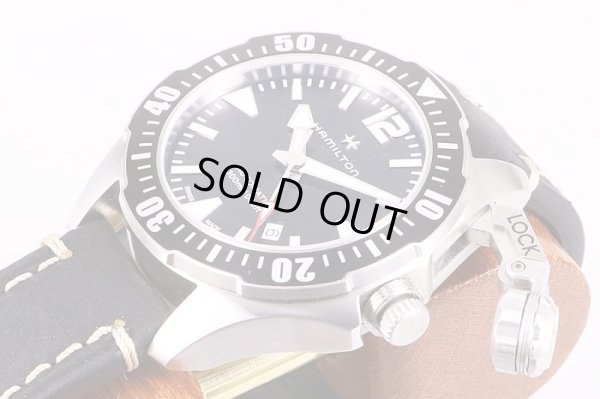 ハミルトン　カーキ　ダイバー　オープンウォーター　黒文字盤　表面拡大