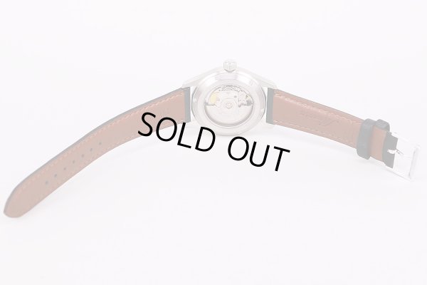 カーキ　H704450　黒文字盤　革ベルト