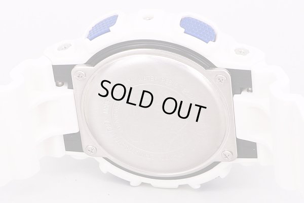 カシオ　Ｇショック　ＧＤ１００ガンダム３５周年　ＲＸ７８－２  デジタル　裏面