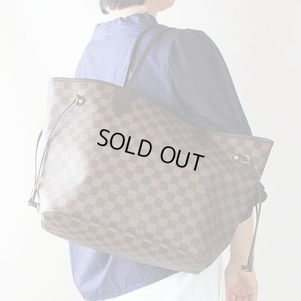 ルイ・ヴィトン　ネヴァーフルMM　N51105　SA5112　エベヌ　旧型　掛けたイメージ