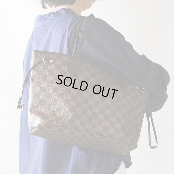 ルイ・ヴィトン　ネヴァーフルＰＭ　N41359　AR4148　エベヌ　掛けたイメージ