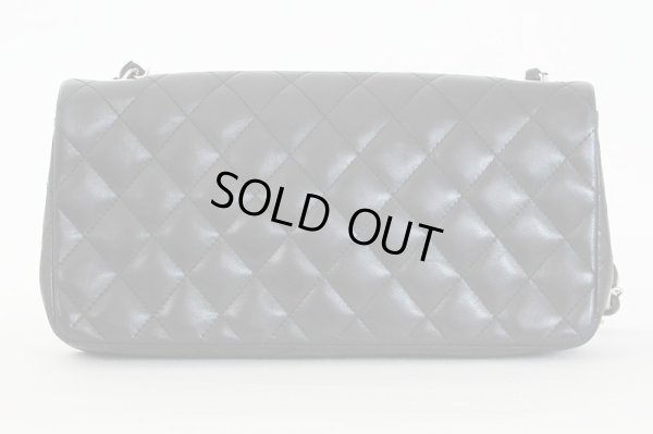 シャネル　チェーンショルダーバック　裏面