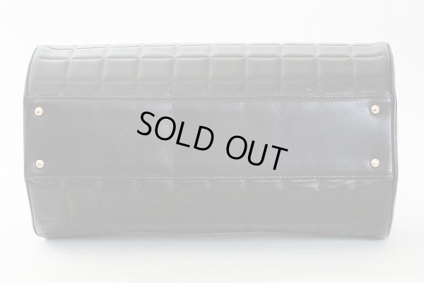 シャネル　チョコバーミニボストンバッグ　黒　底