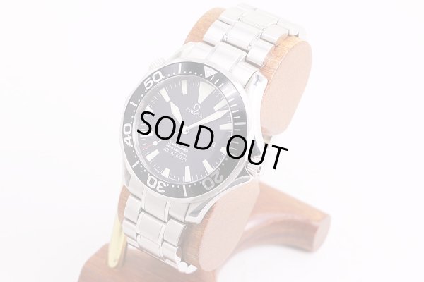 オメガ　シーマスタープロ　３００ｍ　２２６４．５０　黒文字盤　サイド