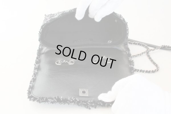 シャネル　ショルダーバック　中身