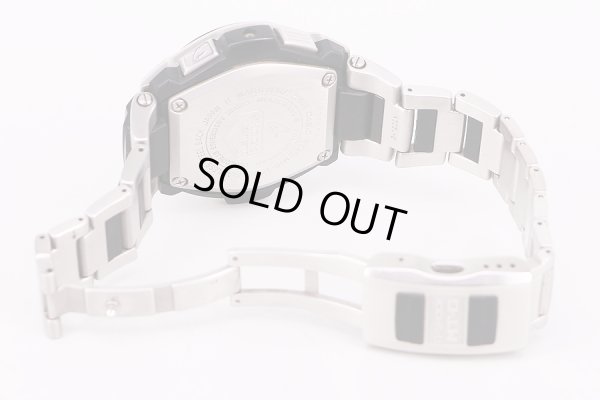 カシオ　Ｇショック　MTG-1200　電波ソーラー　黒文字盤　ブレス