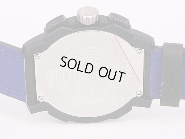 ティンバーランド　13325J　黒文字盤　ＳＳベゼル　裏面拡大